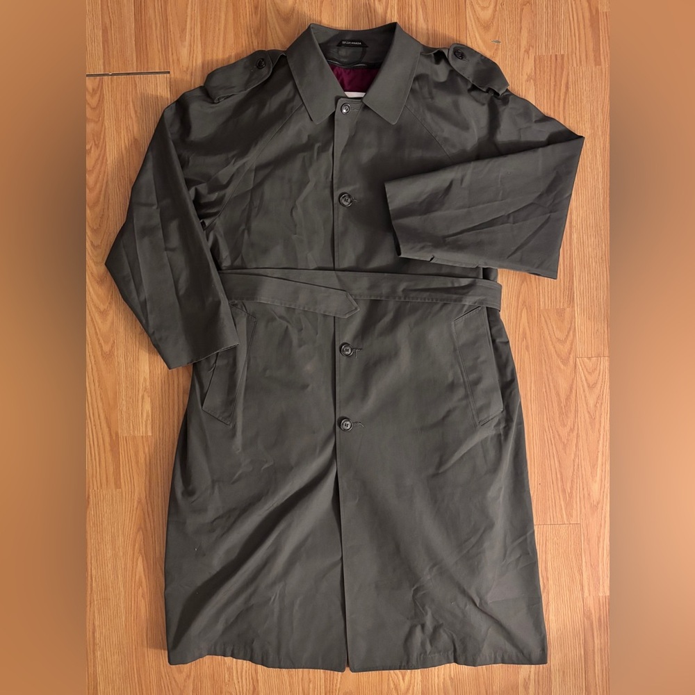 Vintage London Fog Trench Coat (42R)